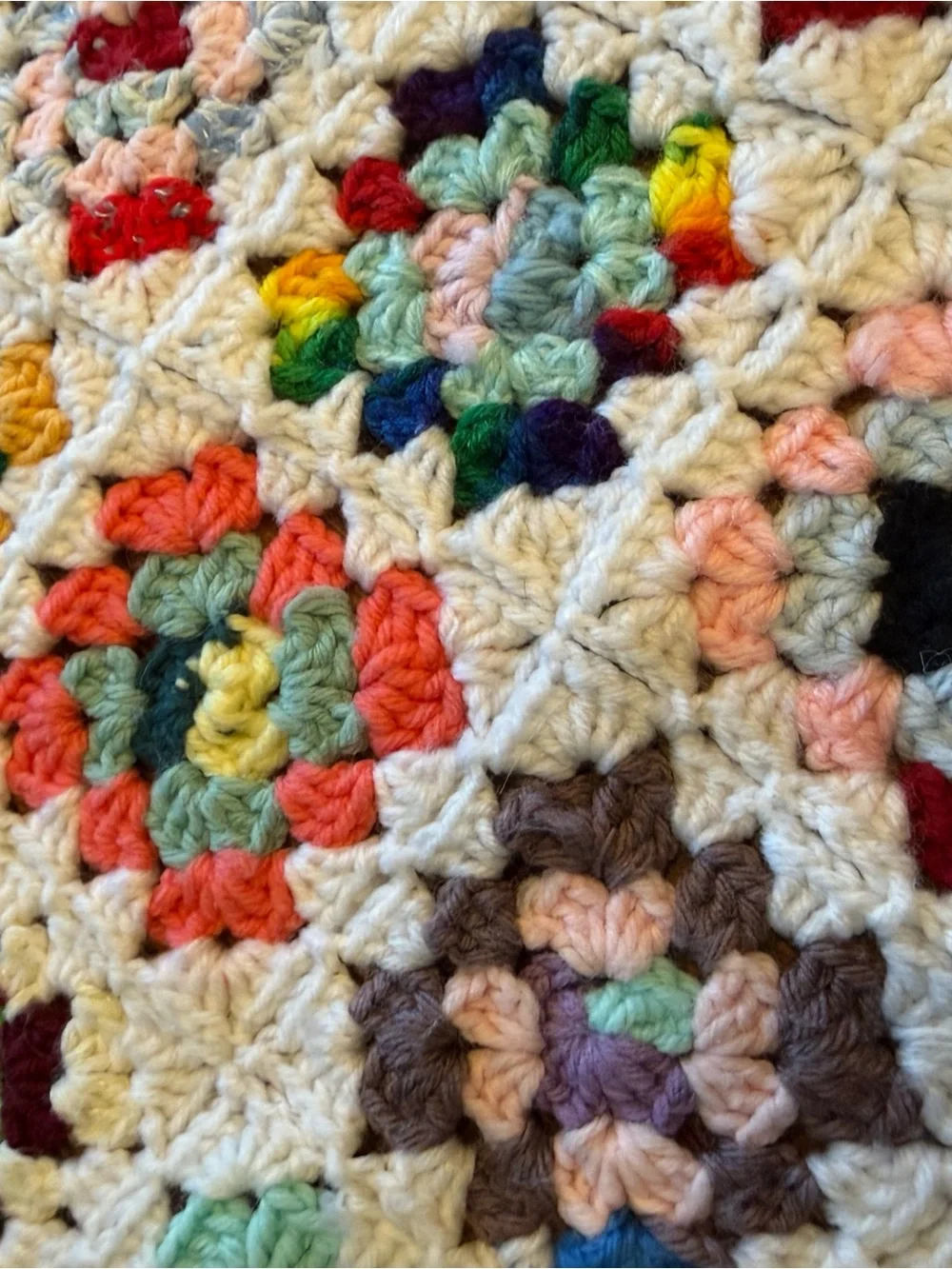 Vintage Possible Wool Granny Square Afghan Petite 3.5” Squares 52x44 Handmade